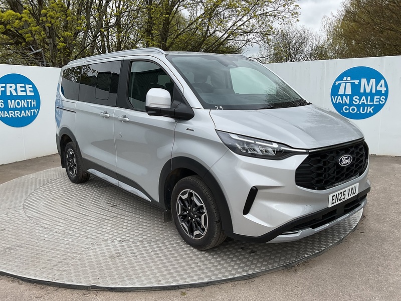 Ford 320 EcoBlue Active 8 Seater Euro 6 **NO VAT**