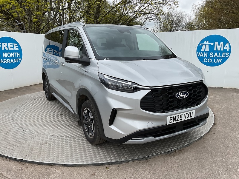 Ford 320 EcoBlue Active 8 Seater Euro 6 **NO VAT**