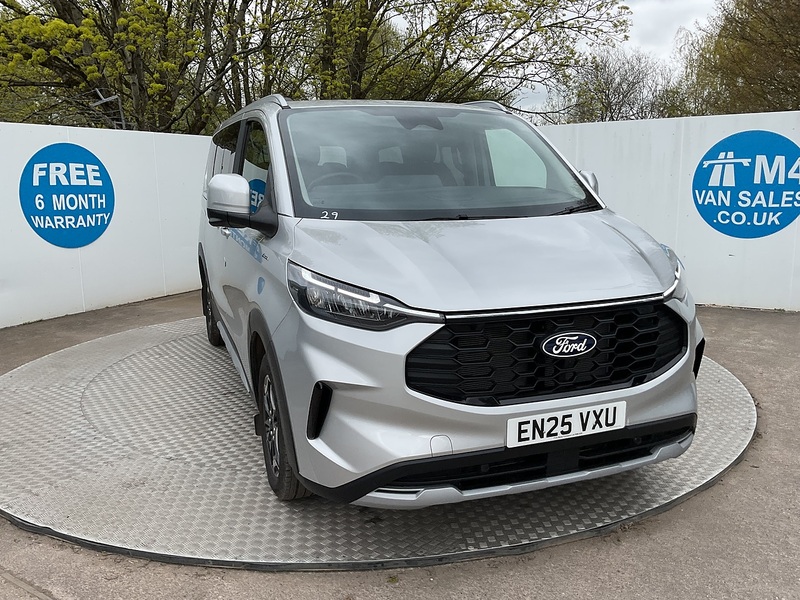 Ford 320 EcoBlue Active 8 Seater Euro 6 **NO VAT**