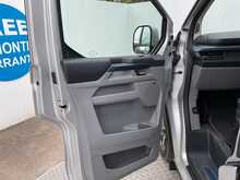 Ford Tourneo Custom 320 EcoBlue Active 8 Seater Euro 6 **NO VAT** 