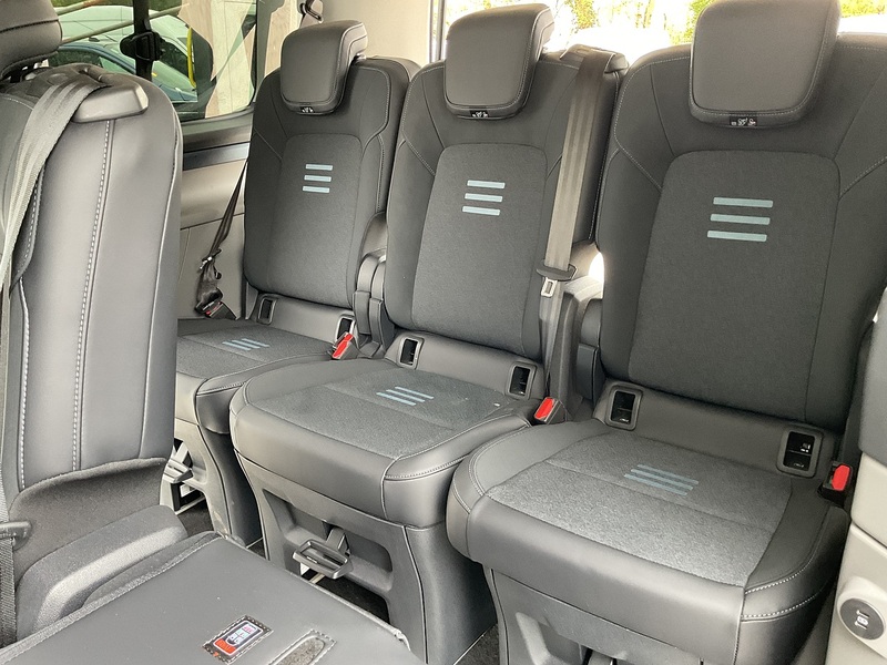 Ford 320 EcoBlue Active 8 Seater Euro 6 **NO VAT**