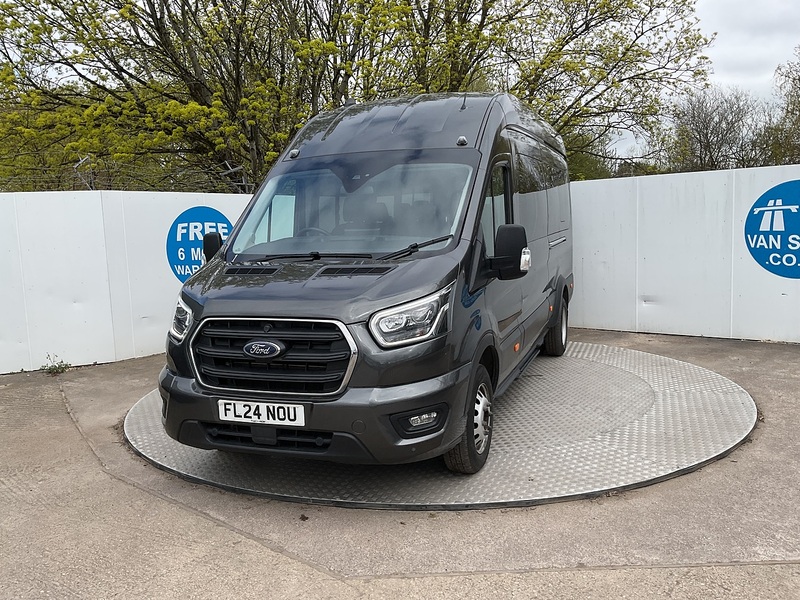Ford 460 EcoBlue Limited 17 Seater 