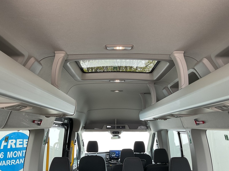 Ford 460 EcoBlue Limited 17 Seater 
