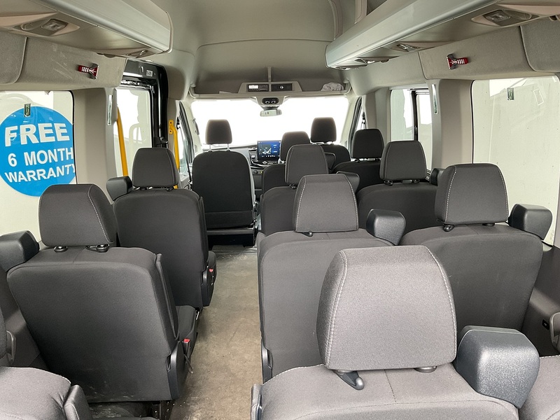 Ford 460 EcoBlue Limited 17 Seater 