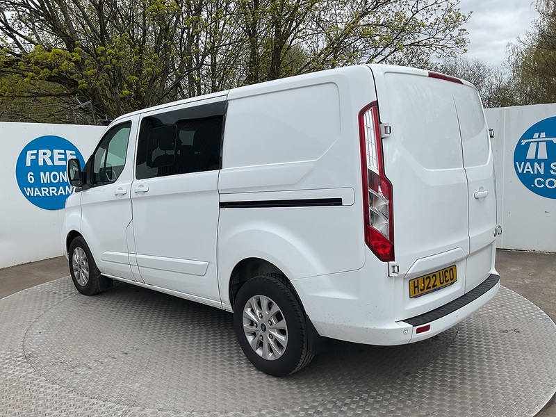 Ford 300 EcoBlue Limited Crewvan Euro 6 