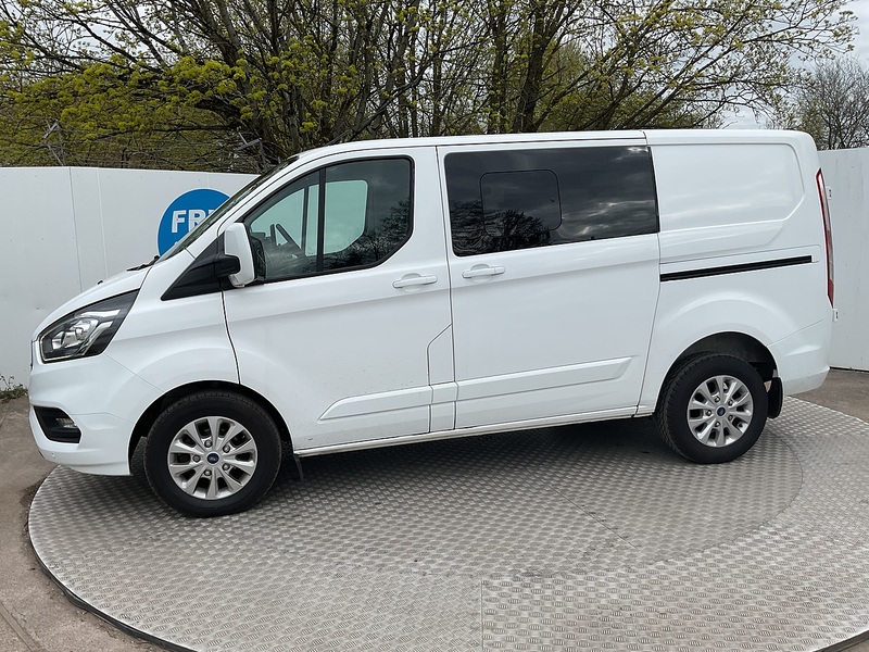 Ford 300 EcoBlue Limited Crewvan Euro 6 
