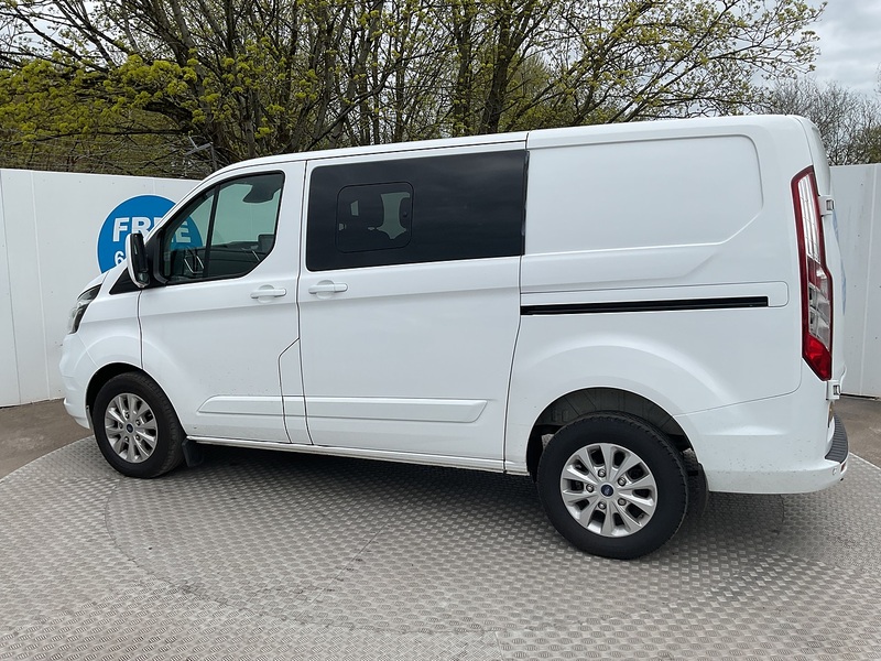 Ford 300 EcoBlue Limited Crewvan Euro 6 