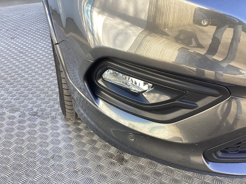 Ford 290 EcoBlue Sport SWB L/R A/C Euro 6 **NO VAT**