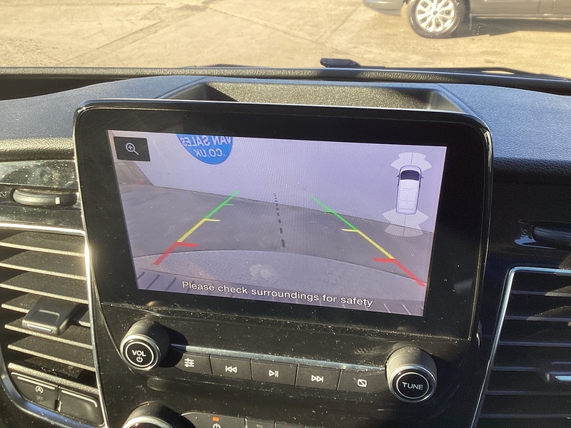 Ford 290 EcoBlue Sport SWB L/R A/C Euro 6 **NO VAT**