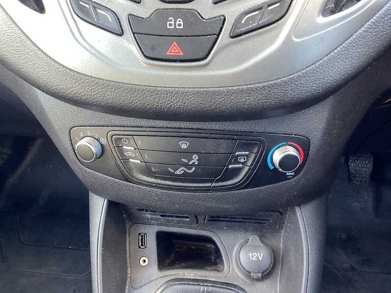 Ford TDCi Trend SWB Euro 6 **NO VAT**