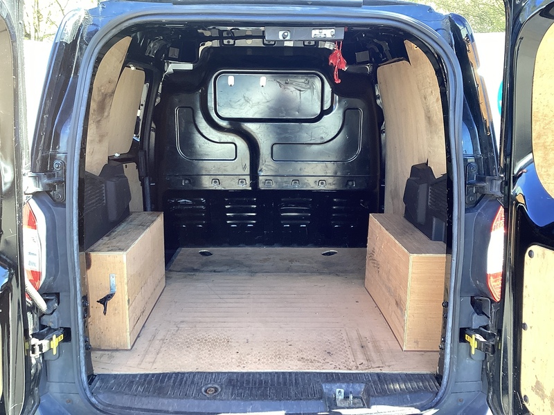 Ford TDCi Trend SWB Euro 6 **NO VAT**