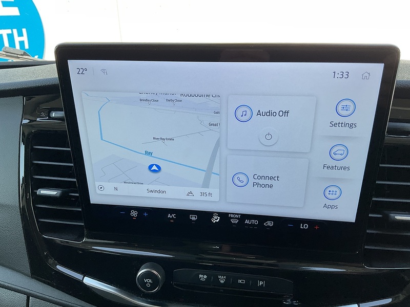 Ford 460 EcoBlue Trend 17 Seater