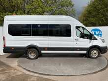 Ford Transit 460 EcoBlue Trend 17 Seater 