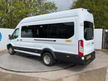 Ford Transit 460 EcoBlue Trend 17 Seater 