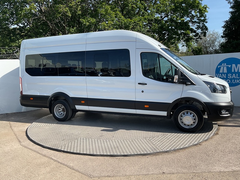 Ford 460 EcoBlue Trend