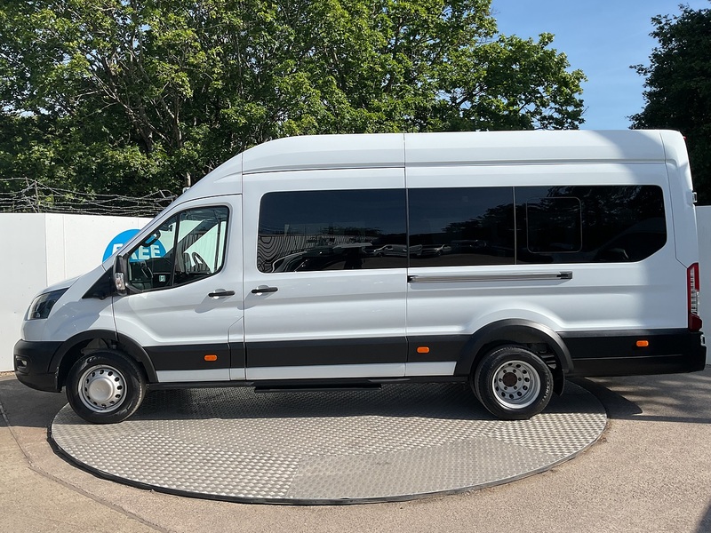 Ford 460 EcoBlue Trend
