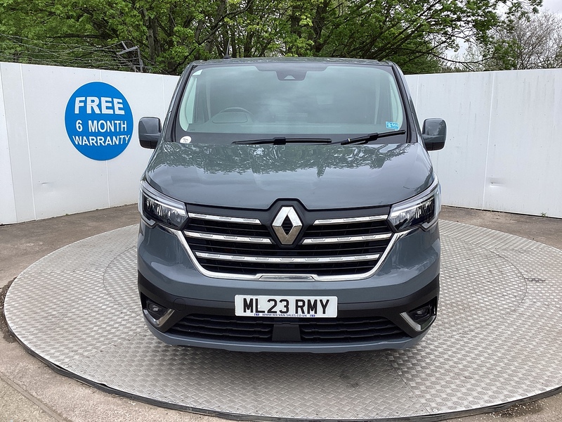 Renault dCi Blue SL28 Sport SWB L/R Euro 6