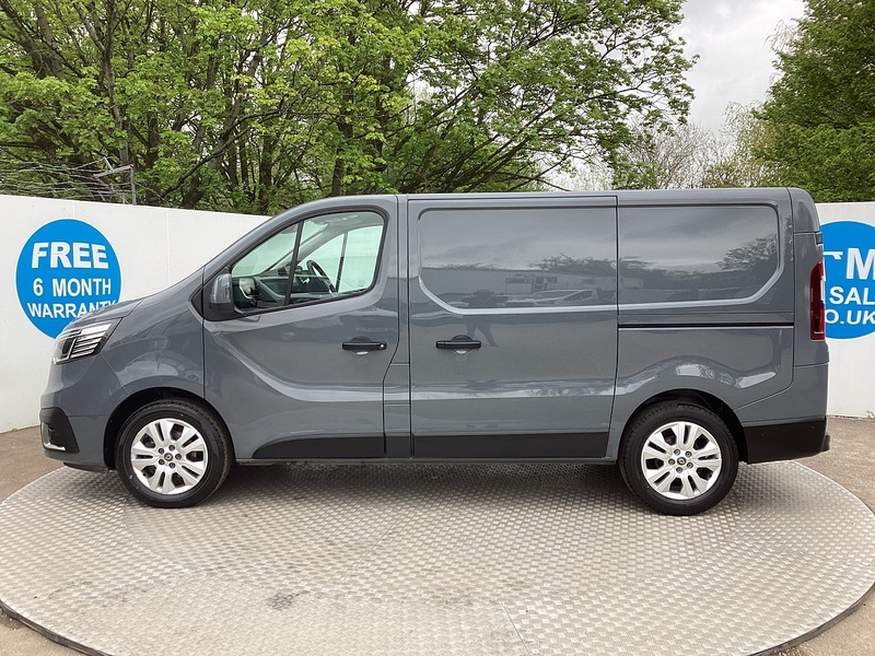 Renault dCi Blue SL28 Sport SWB L/R Euro 6