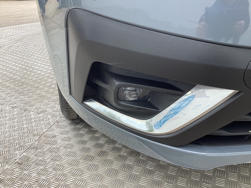Renault dCi Blue SL28 Sport SWB L/R Euro 6