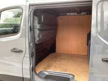Renault Trafic dCi Blue SL28 Sport SWB L/R Euro 6 