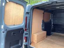 Renault Trafic dCi Blue SL28 Sport SWB L/R Euro 6 