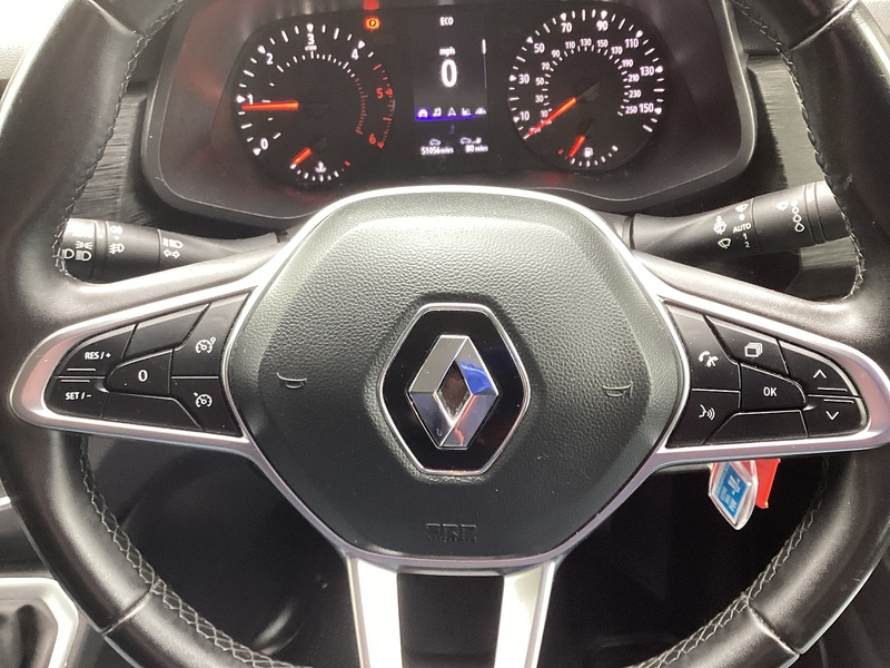 Renault dCi Blue SL28 Sport SWB L/R Euro 6