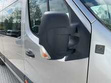 Renault Master dCi 35 Business+ Wheelchair Access Minibus 