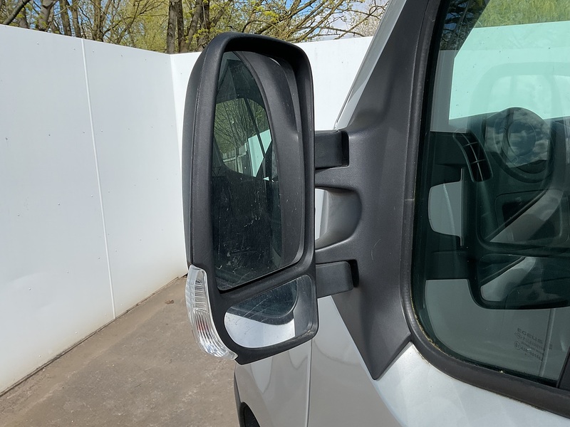 Renault 2.3 dCi 35 Business+ Panel Van 5dr Diesel Manual FWD LWB Medium Roof Euro 6 (130 ps)