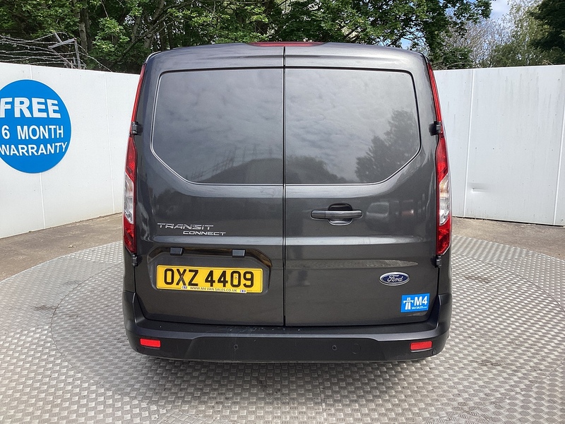Ford 200 EcoBlue Limited SWB L/R Euro 6