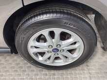 Ford Transit Connect 200 EcoBlue Limited SWB L/R Euro 6 