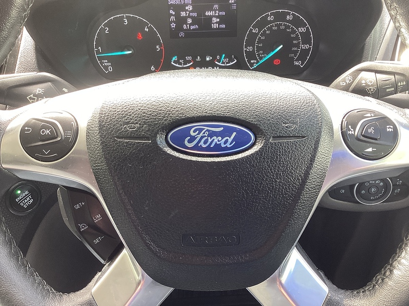 Ford 200 EcoBlue Limited SWB L/R Euro 6