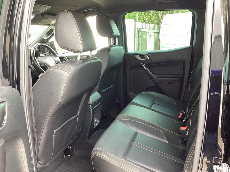 Ford EcoBlue 213 MS-RT C/C 4X4 Euro 6
