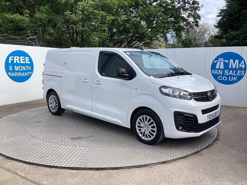 Vauxhall Vivaro Turbo D 2700 Pro SWB L/R A/C Euro 6