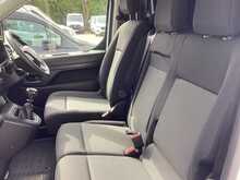 Vauxhall Vivaro Turbo D 2700 Pro SWB L/R A/C Euro 6 
