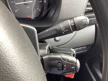 Vauxhall Vivaro Turbo D 2700 Pro SWB L/R A/C Euro 6 