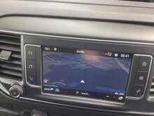 Vauxhall Vivaro Turbo D 2700 Pro SWB L/R A/C Euro 6 