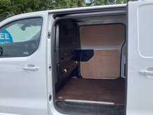 Vauxhall Vivaro Turbo D 2700 Pro SWB L/R A/C Euro 6 