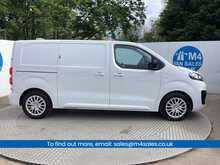 Vauxhall Vivaro Turbo D 2700 Pro SWB L/R A/C Euro 6 
