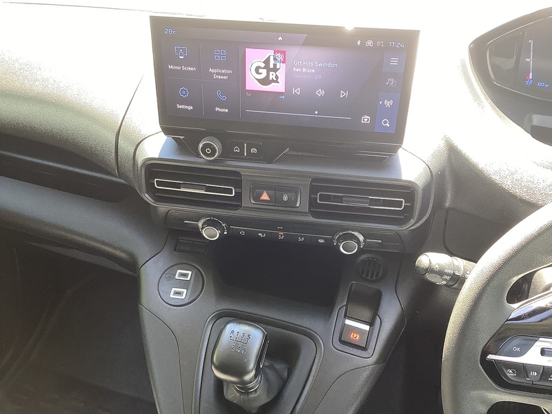 Peugeot BlueHDi 1000 Professional SWB Euro 6 A/C **NO VAT**