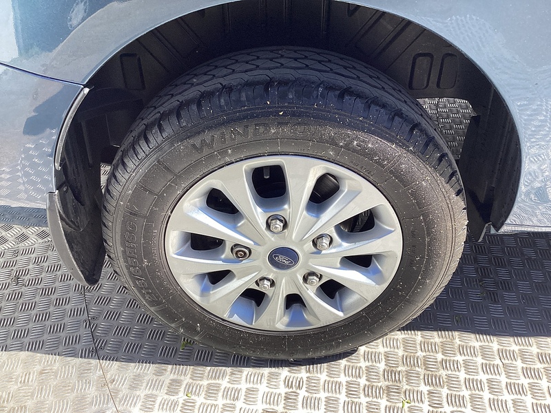 Ford 340 EcoBlue MHEV Limited LWB Euro 6