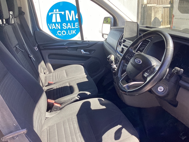 Ford 340 EcoBlue MHEV Limited LWB Euro 6