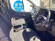 Ford Transit Custom 340 EcoBlue MHEV Limited LWB Euro 6 