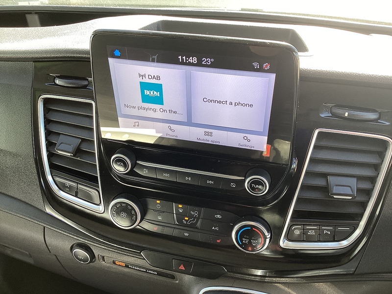 Ford 340 EcoBlue MHEV Limited LWB Euro 6