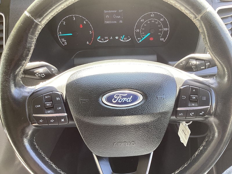 Ford 340 EcoBlue MHEV Limited LWB Euro 6