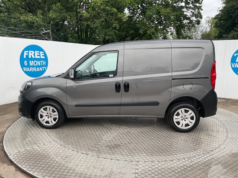 Fiat MultijetII Tecnico Cargo SWB L/R A/C Euro 6 **NO VAT**