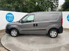 Fiat Doblo MultijetII Tecnico Cargo SWB L/R A/C Euro 6 **NO VAT** 
