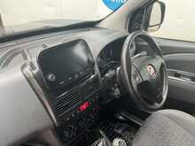 Fiat Doblo MultijetII Tecnico Cargo SWB L/R A/C Euro 6 **NO VAT** 