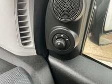Fiat Doblo MultijetII Tecnico Cargo SWB L/R A/C Euro 6 **NO VAT** 