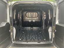 Fiat Doblo MultijetII Tecnico Cargo SWB L/R A/C Euro 6 **NO VAT** 