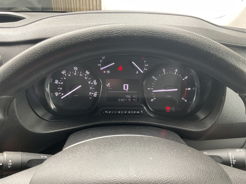 Citroen BlueHDi 1000 Enterprise Edition M  SWB A/C Euro 6